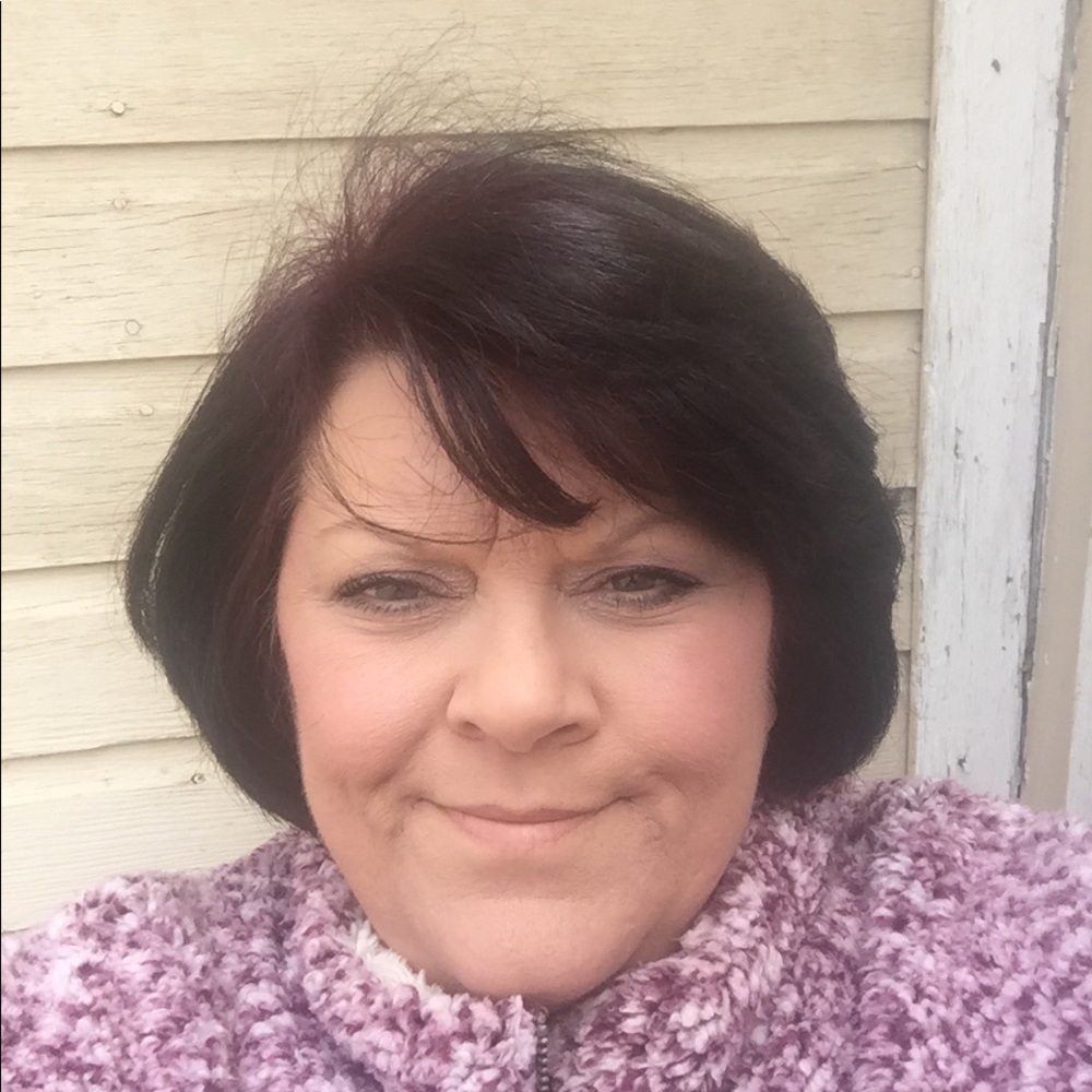 Meet your Posher, Lachelle